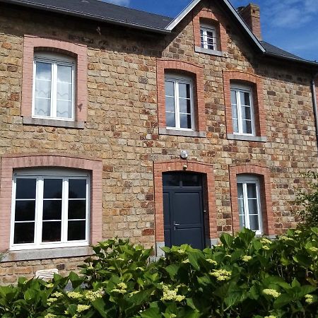 Maison De Charme Baie Du Mont Saint Michel Montviron Экстерьер фото